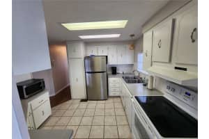 808 53RD AVENUE, BRADENTON, FL 34203 - MLS#MFRA4686459