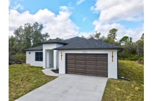 425 ELLINGTON STREET, PORT CHARLOTTE, FL 33953 - MLS#MFRA4686478