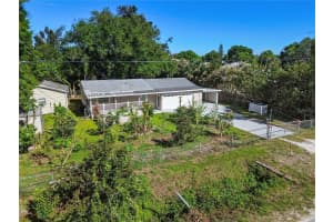 2303 45TH STREET, BRADENTON, FL 34208 - MLS#MFRA4686506