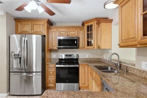 3413 51ST AVENUE CIRCLE, BRADENTON, FL 34210 - MLS#MFRA4686509