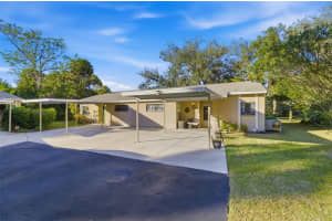 5023 VILLAGE GARDENS DRIVE, SARASOTA, FL 34234 - MLS#MFRA4686540