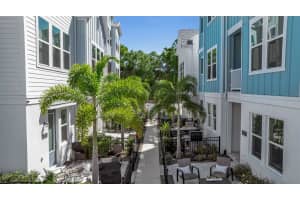 2554 RUFFING COURT, SARASOTA, FL 34237 - MLS#MFRA4686547