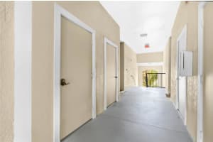 5160 NORTHRIDGE ROAD, SARASOTA, FL 34238 - MLS#MFRA4686600