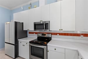 4427 SHARK DRIVE, BRADENTON, FL 34208 - MLS#MFRA4686610