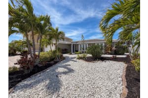 5101 GALLEON COURT, NEW PORT RICHEY, FL 34652 - MLS#MFRA4686650