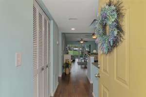 433 CERROMAR LANE, VENICE, FL 34293 - MLS#MFRA4686663