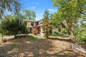 960 LAKE COVE TRAIL, LAKELAND, FL 33813 - MLS#MFRA4686664