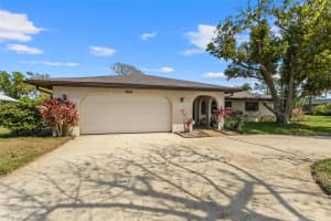 5109 PALM AIRE DRIVE, SARASOTA, FL 34243 - MLS#MFRA4686695