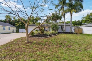 2546 PARMA STREET, SARASOTA, FL 34231 - MLS#MFRA4686708