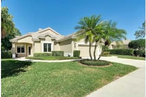 8701 52ND AVENUE, BRADENTON, FL 34211 - MLS#MFRA4686709