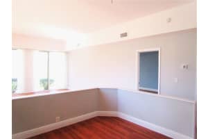 2405 CRISPIN COURT, SARASOTA, FL 34235 - MLS#MFRA4686722