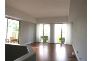 2405 CRISPIN COURT, SARASOTA, FL 34235 - MLS#MFRA4686722