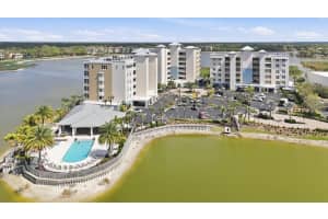 10510 BOARDWALK LOOP, LAKEWOOD RANCH, FL 34202 - MLS#MFRA4686744