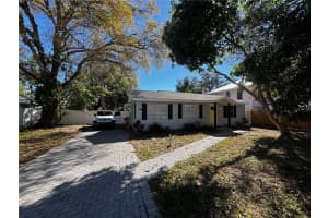 3008 HILLVIEW STREET, SARASOTA, FL 34239 - MLS#MFRA4686754