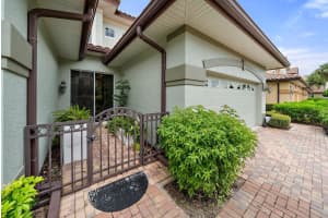 8406 MIRAMAR #8406, LAKEWOOD RANCH, FL 34202 - MLS#MFRA4686786