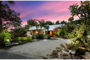 7030 POINSETTIA AVENUE, LONGBOAT KEY, FL 34228 - MLS#MFRA4686787