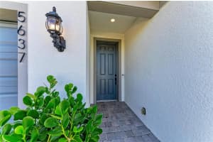 5637 SILVERSIDE PINE COURT, BRADENTON, FL 34211 - MLS#MFRA4686861