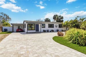 327 39TH AVENUE, ST PETE BEACH, FL 33706 - MLS#MFRA4686901