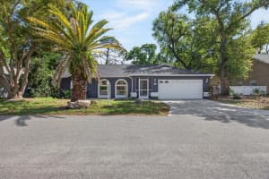 4644 HAMLETS GROVE DRIVE, SARASOTA, FL 34235 - MLS#MFRA4686910