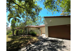 6413 MEADOWLARK LN, BRADENTON, FL 34210 - MLS#MFRA4686918