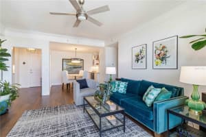 750 TAMIAMI TRAIL, SARASOTA, FL 34236 - MLS#MFRA4686921