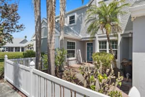 3527 52ND AVENUE, BRADENTON, FL 34210 - MLS#MFRA4686949