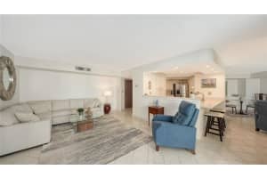 1111 GULFSTREAM AVENUE, SARASOTA, FL 34236 - MLS#MFRA4686980