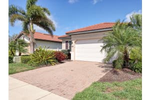 10424 CROOKED CREEK DRIVE, VENICE, FL 34293 - MLS#MFRA4687003