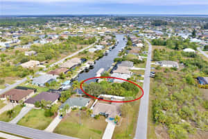 9180 SPRING CIRCLE, PORT CHARLOTTE, FL 33981 - MLS#MFRA4687011