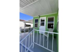 1805 PENNSYLVANIA AVENUE, BRADENTON, FL 34207 Sold 04/06/26