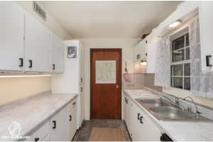 47137 FAR WEST AVENUE, PAISLEY, FL 32767 - MLS#MFRA4687118