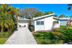 131 WHISPERING SANDS CIRCLE, SARASOTA, FL 34242 - MLS#MFRA4687180