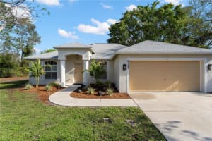 6523 65th Avenue Dr E, BRADENTON