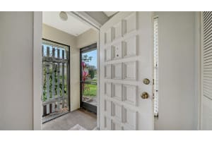 4103 CENTER GATE BOULEVARD, SARASOTA, FL 34233 - MLS#MFRA4687187