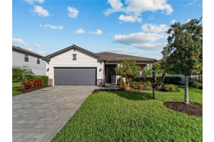 15885 ISLANDWALK AVENUE, BRADENTON, FL 34211 - MLS#MFRA4687191