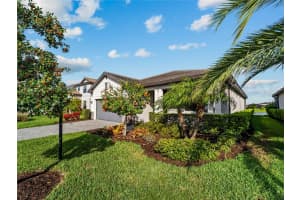 15885 ISLANDWALK AVENUE, BRADENTON, FL 34211 - MLS#MFRA4687191