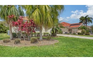 5939 SANDSTONE AVENUE, SARASOTA, FL 34243 - MLS#MFRA4687199