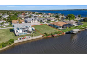 5142 LATHAM TERRACE, PORT CHARLOTTE, FL 33981 - MLS#MFRA4687224