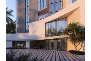 688 GOLDEN GATE POINT #302, SARASOTA, FL 34236 - MLS#MFRA4687252