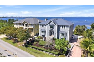 3308 Palma Sola Blvd, BRADENTON