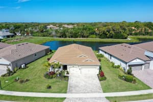 5521 BLUE WATER BOULEVARD, SARASOTA, FL 34238 - MLS#MFRA4687351