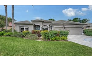 4823 Carrington Cir, SARASOTA