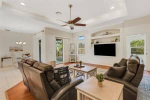 4801 EDGEMONT COURT, SARASOTA, FL 34233 - MLS#MFRA4687407