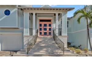 635 KEY ROYALE DRIVE, HOLMES BEACH, FL 34217 - MLS#MFRA4687421