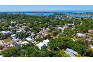 1730 WISCONSIN LANE, SARASOTA, FL 34239 - MLS#MFRA4687426