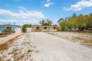 370 FRAY STREET, ENGLEWOOD, FL 34223 - MLS#MFRA4687443