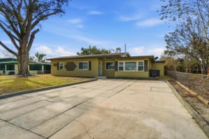 3022 HICKORY STREET, WINTER HAVEN, FL 33881 - MLS#MFRA4687467