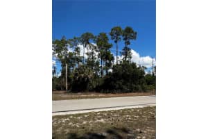 4105 10TH STREET, LEHIGH ACRES, FL 33972 - MLS#MFRA4687474