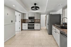 4327 RUM CAY PLACE, SARASOTA, FL 34233 - MLS#MFRA4687484