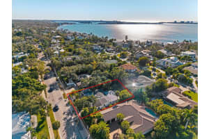 1740 ORANGE AVENUE, SARASOTA, FL 34239 - MLS#MFRA4687499